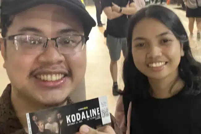 Kodaline 2023 Concert Photo with CoWorker